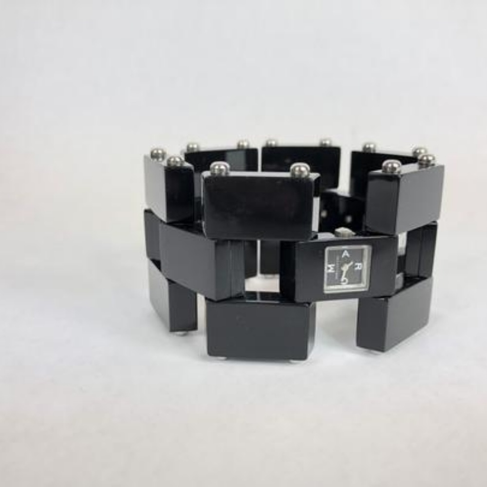 Marc Jacobs Black Bracelet Link Watch